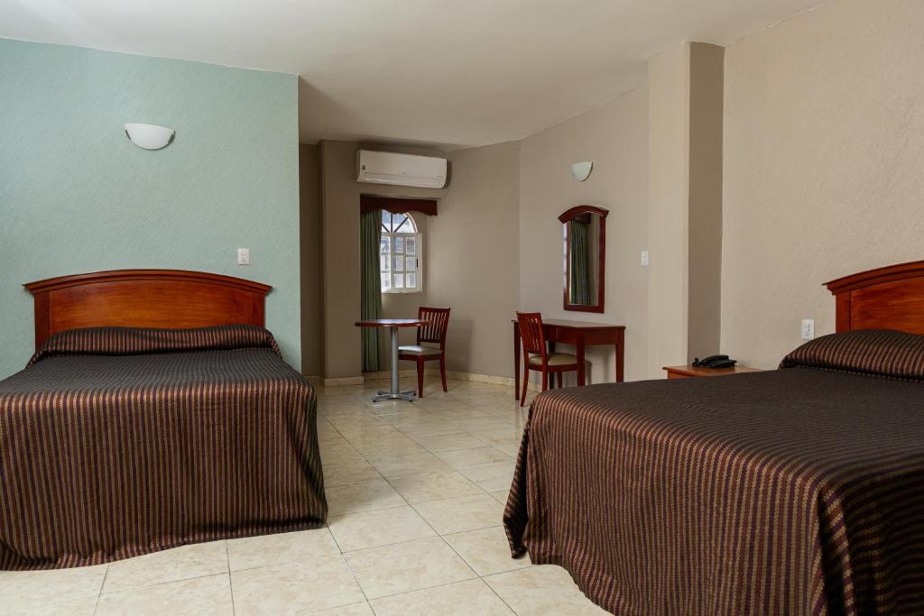 Hotel San Juan Centro photo 2