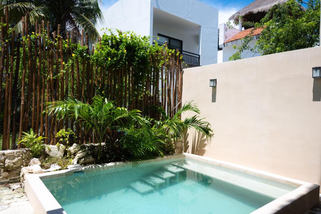 Yax Kiin Casa Boutique — photo 1