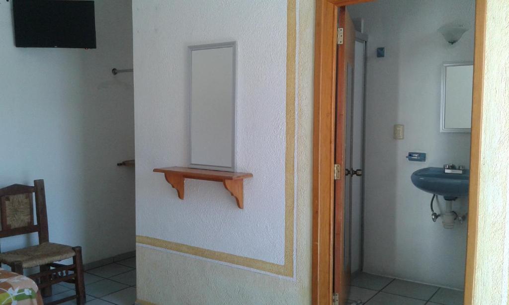 Hotel Sarabi photo 3