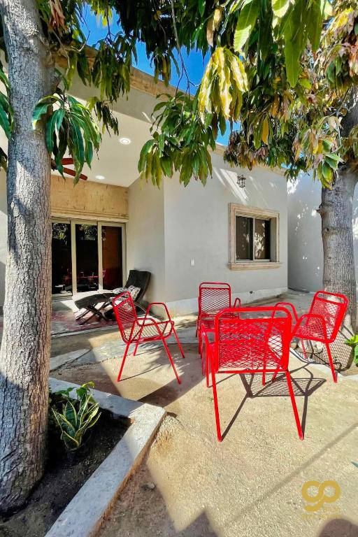 Spacious Downtown Stay 6 Blocks from Malecón photo 2