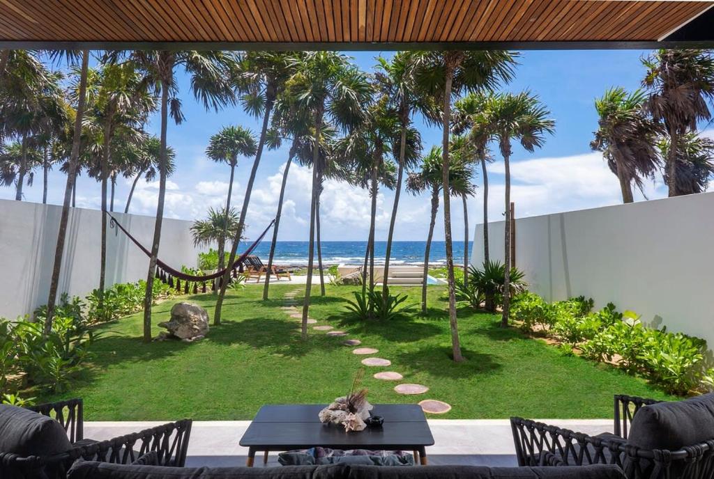 Oceanview 8BR Luxury Double Villa photo 3