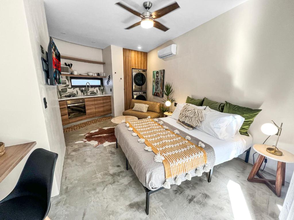 Stunning Brand New 1BR in Paradise! w Pool! photo 3