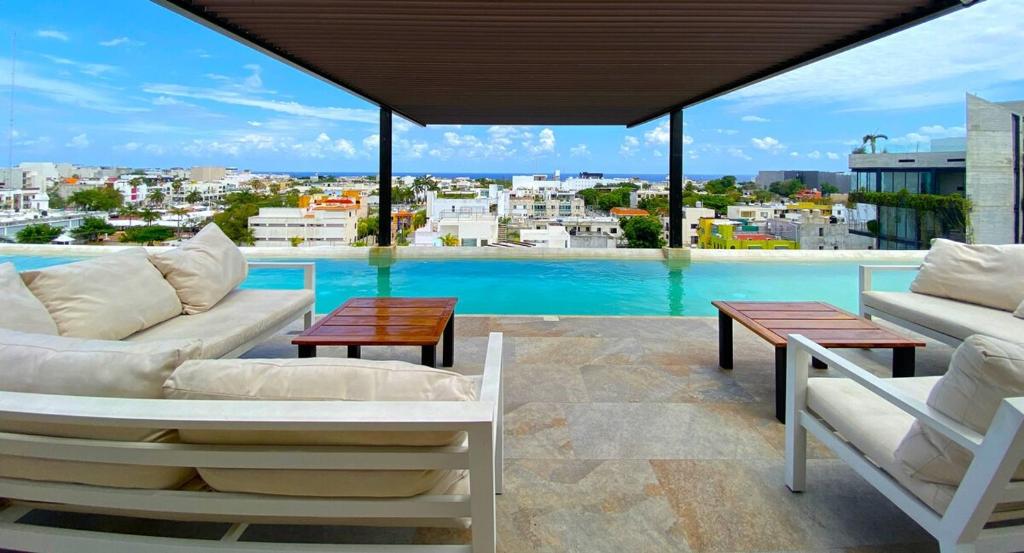 Seaview Roof Pool — photo 1