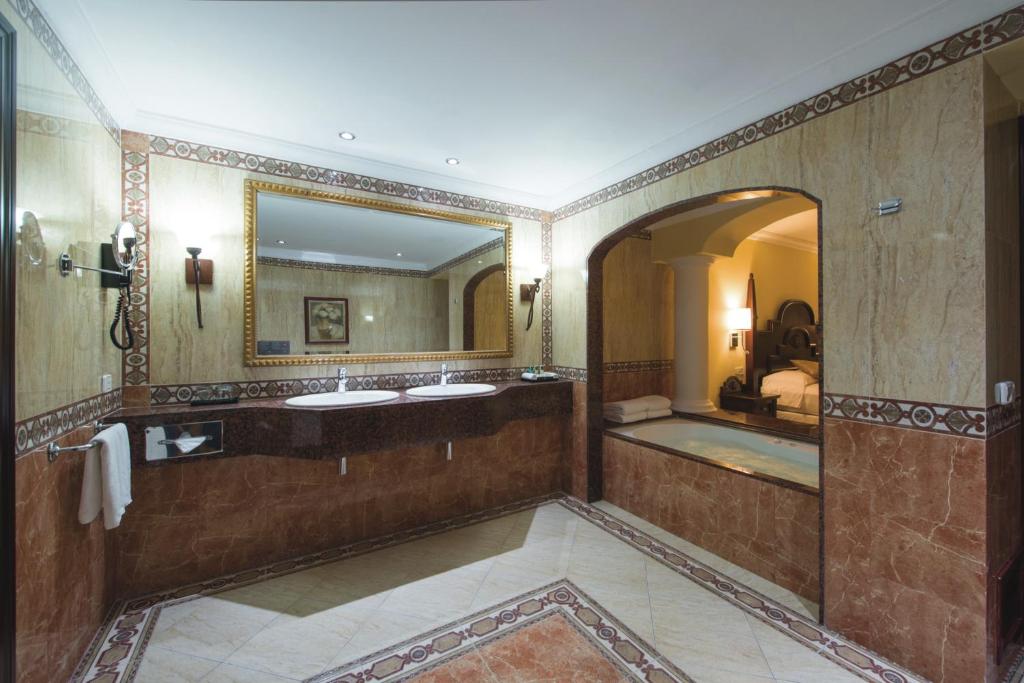 Riu Palace Cabo San Lucas - All Inclusive photo 3