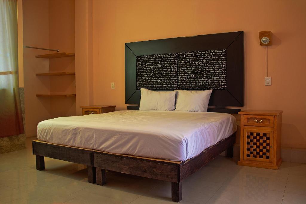 OYO Hotel Trigos De Oro — photo 1
