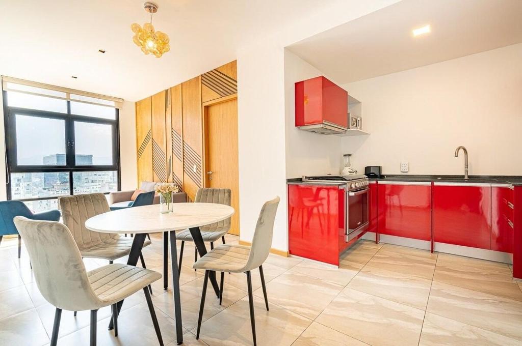 Wondrous apartment 2bed/2bath photo 3