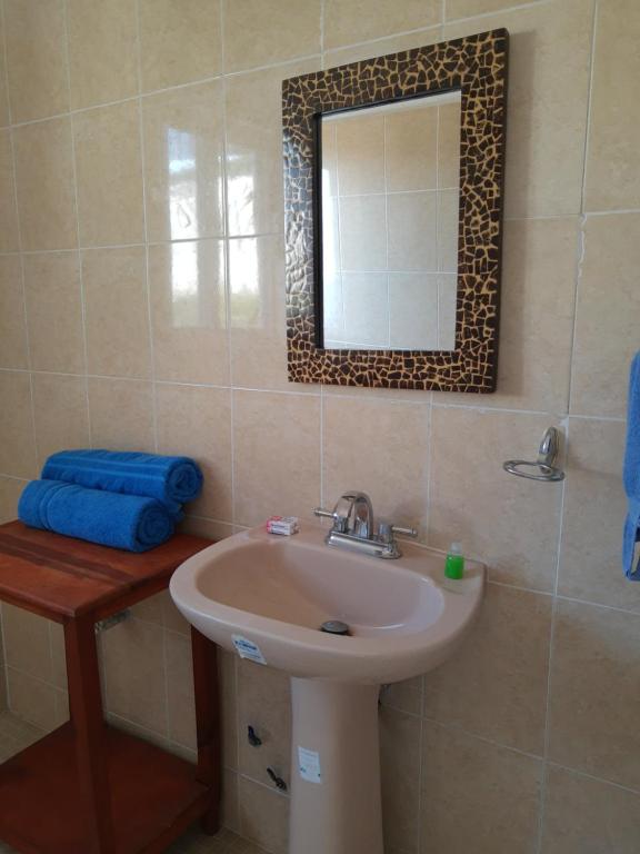 Sunset House Zihuatanejo photo 3