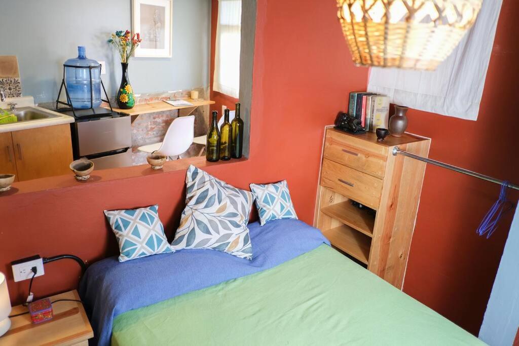 Laidback tradicional centric Wifi AC TV Terrace photo 2