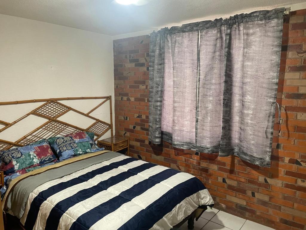 Depa cerca hospital Issste y jardines de fiesta photo 2