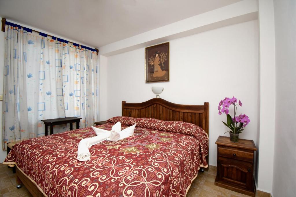 Hotel Yara photo 2