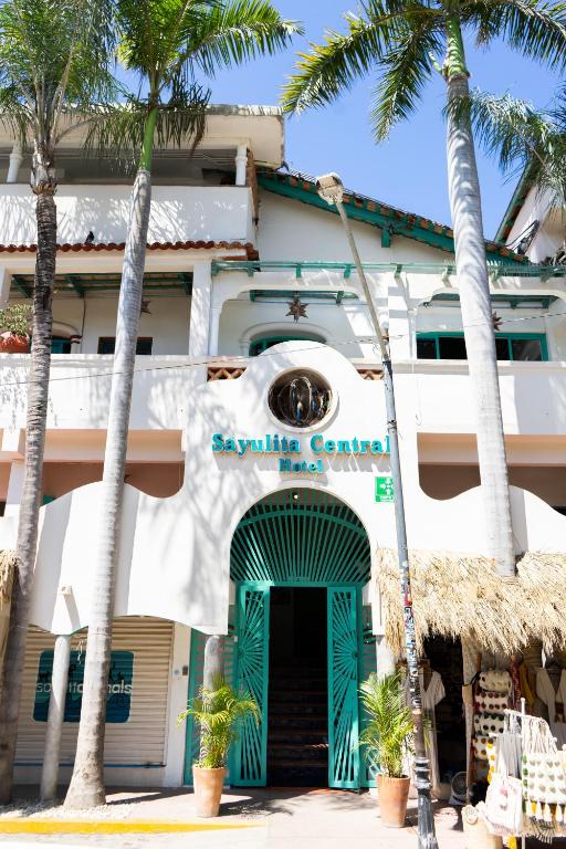 Sayulita Central Hotel — photo 1