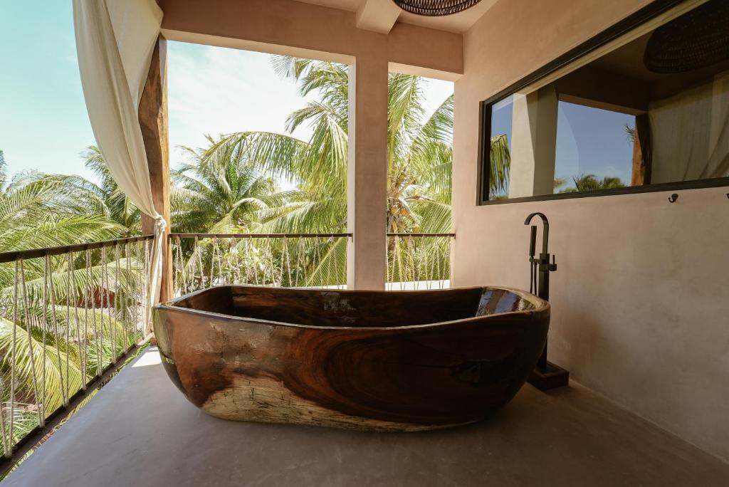 Nikau Hotel El Cuyo - Adults Only photo 3