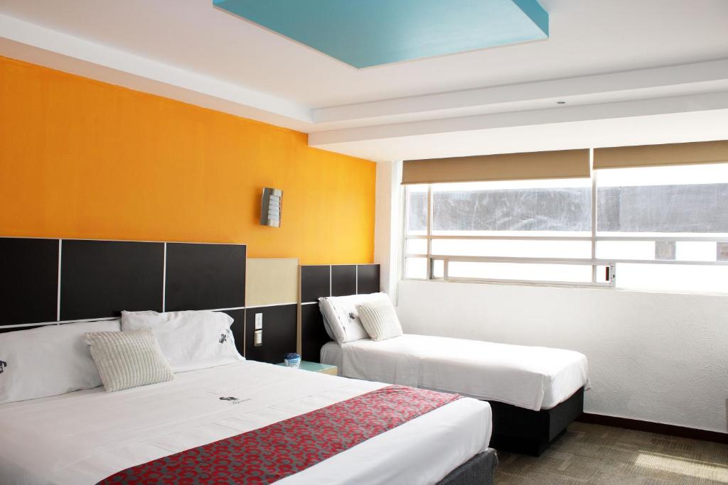 Hotel Aqueronte photo 2