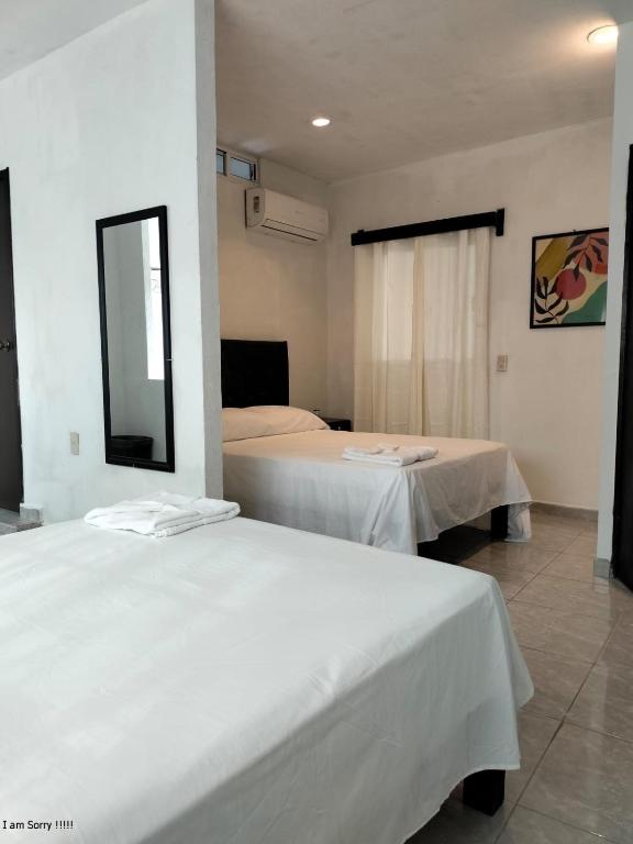 Hotel ME Villaflores photo 2