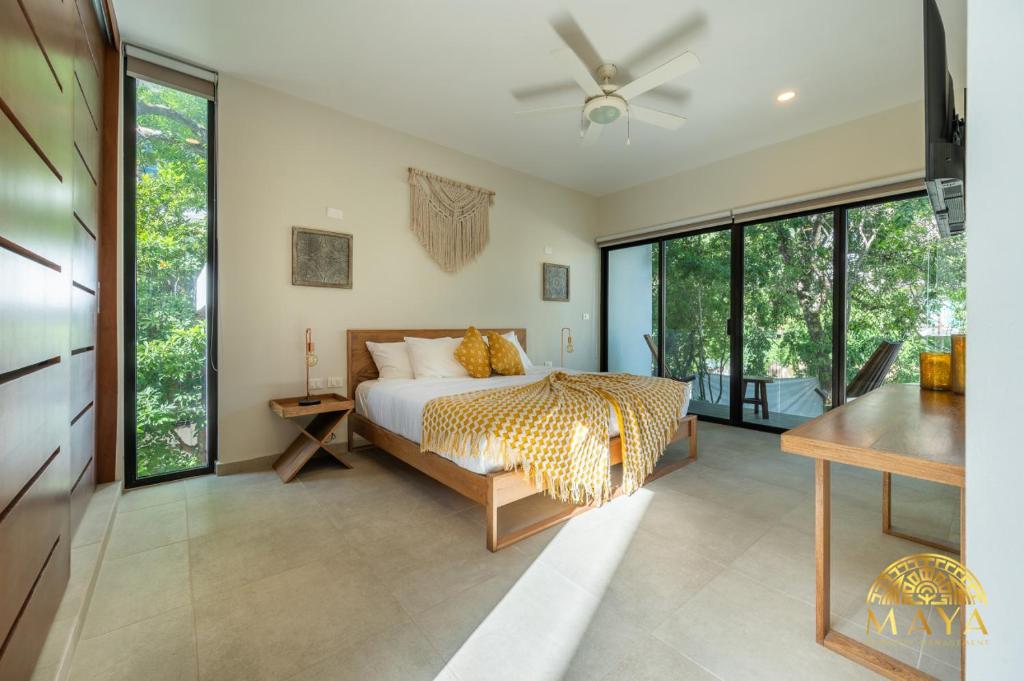 Selvaterra 201 Lux 2BR Large Condo in Aldea Zama photo 2