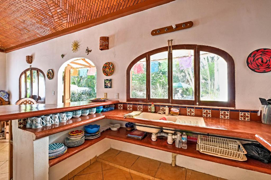Tropical Sayulita Condo with Patio and Beach Access! photo 3