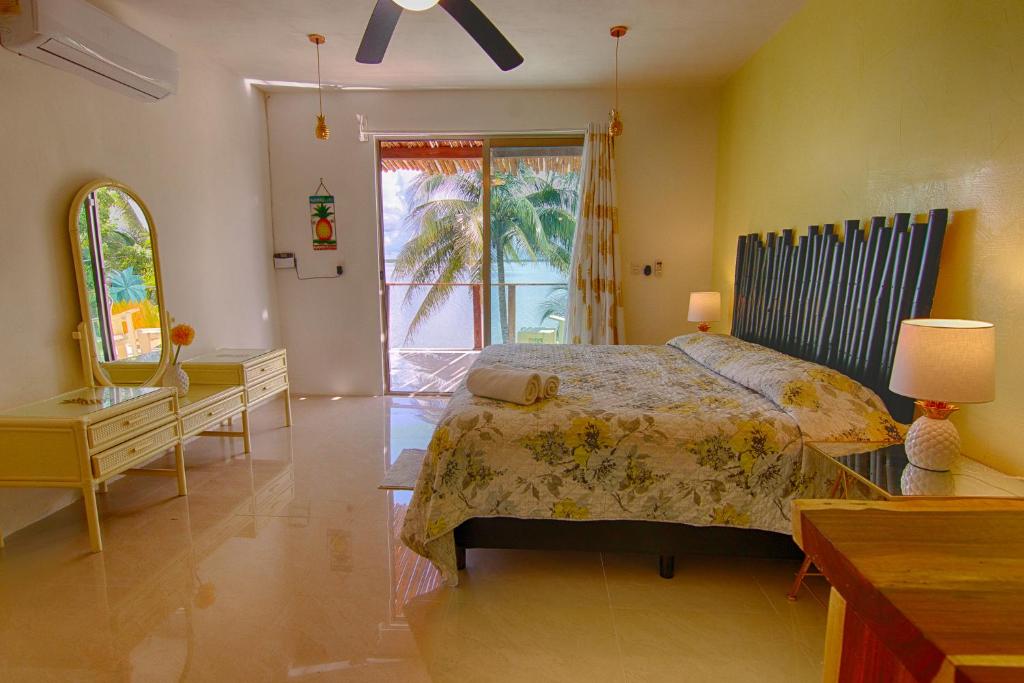 San Fernando Bacalar photo 2