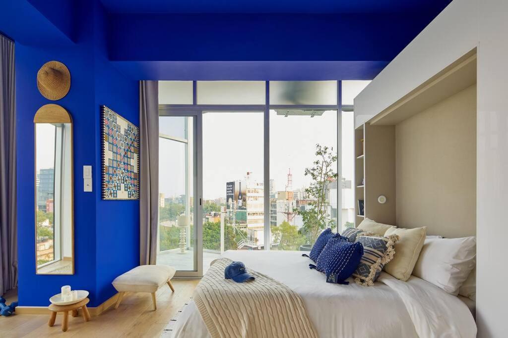 Suite Maximo azul Cibeles AC in front of Contramar — photo 1
