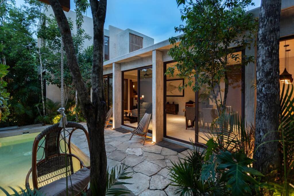 Tranquil Villa With Private Pool And Garden — photo 1