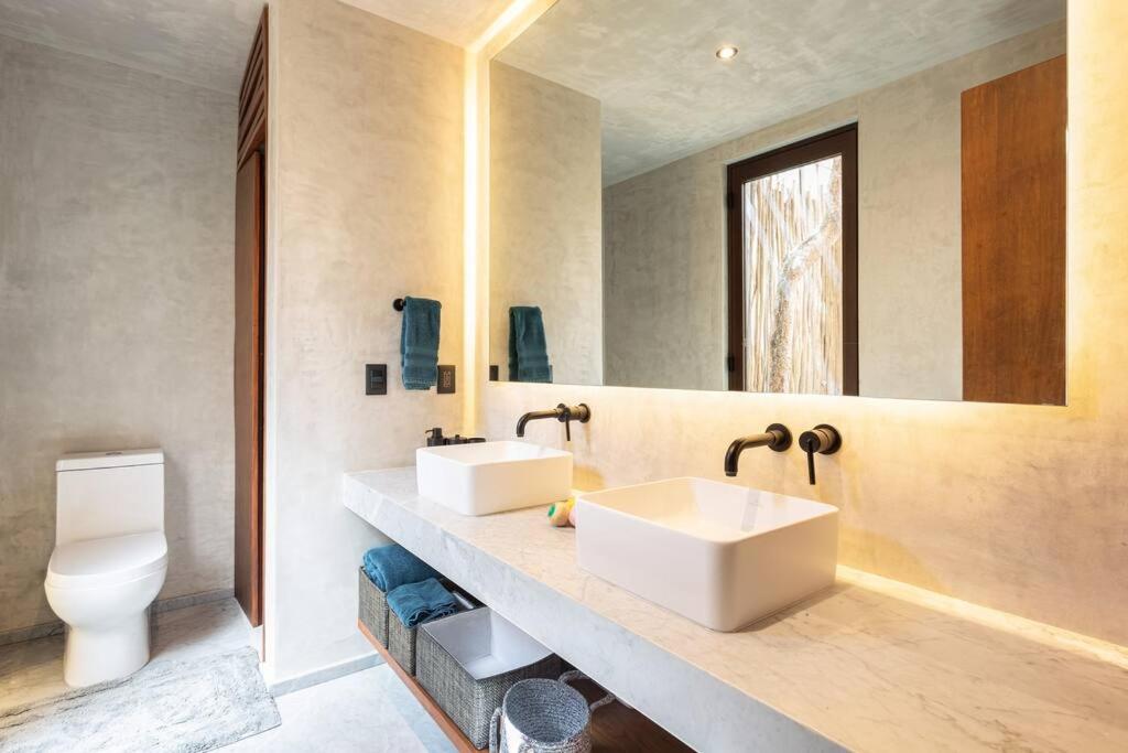 Tranquil Villa With Private Pool And Garden photo 3