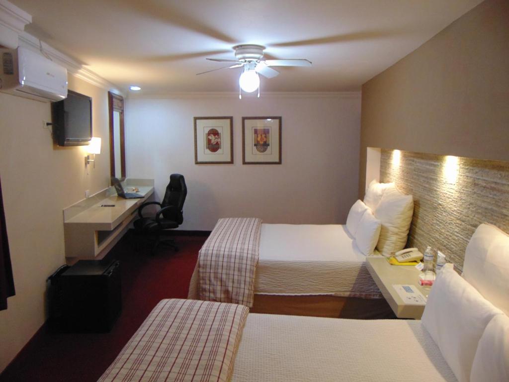 Hotel Royal Inn photo 2