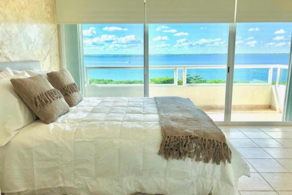 Apartamento en Zona Hotelera frente a la Playa Quintana Roo photo 2