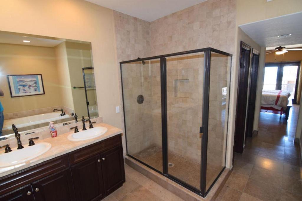Super close to the beach house for rent in San Felipe - FREE WiFi + Golf Pass photo 3