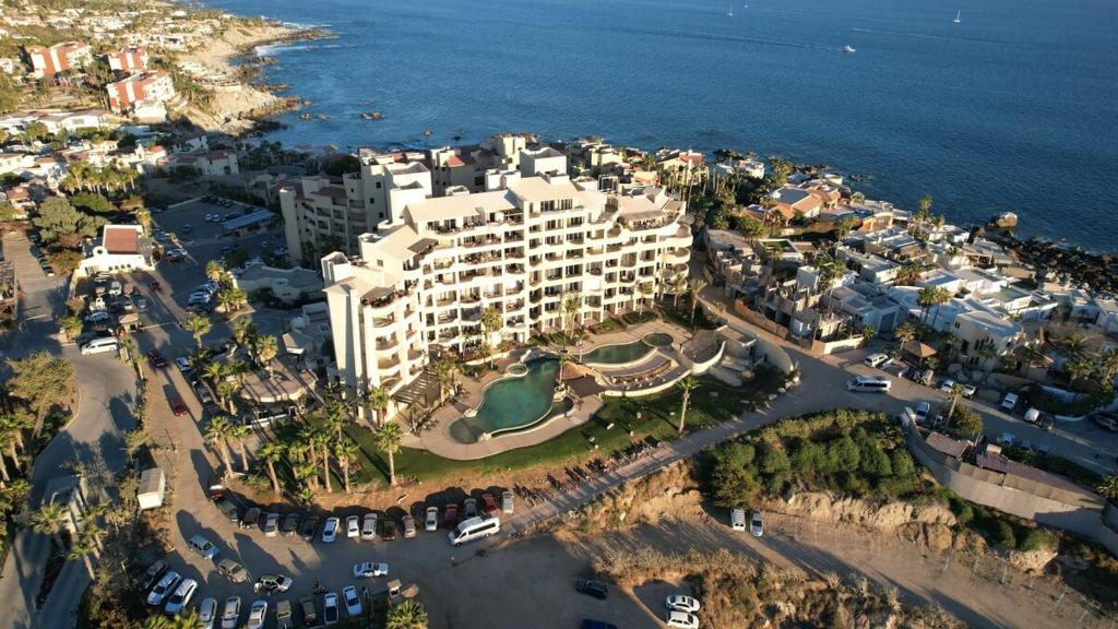 Romantic Escape with view of the iconic Cabo arch! — photo 1
