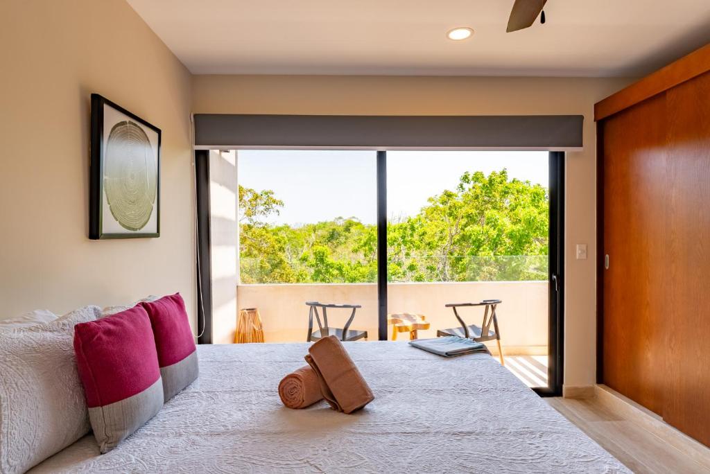 Luxury Apt Gym Jacuzzi WIFI Starlink photo 2