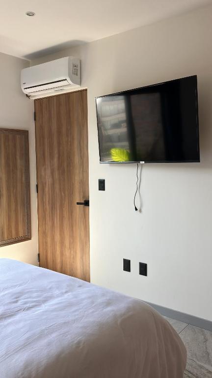 Tanat Art Hotel photo 2