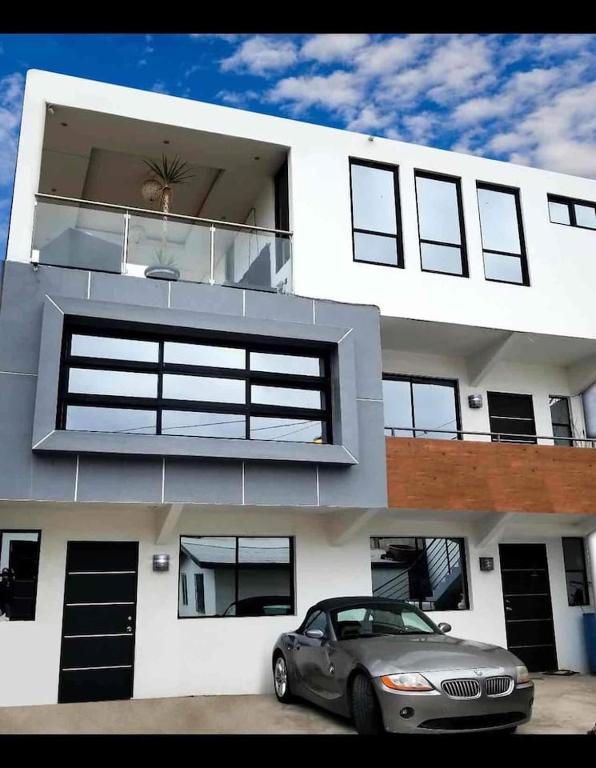 The Condo (by Modern Apartments) — photo 1