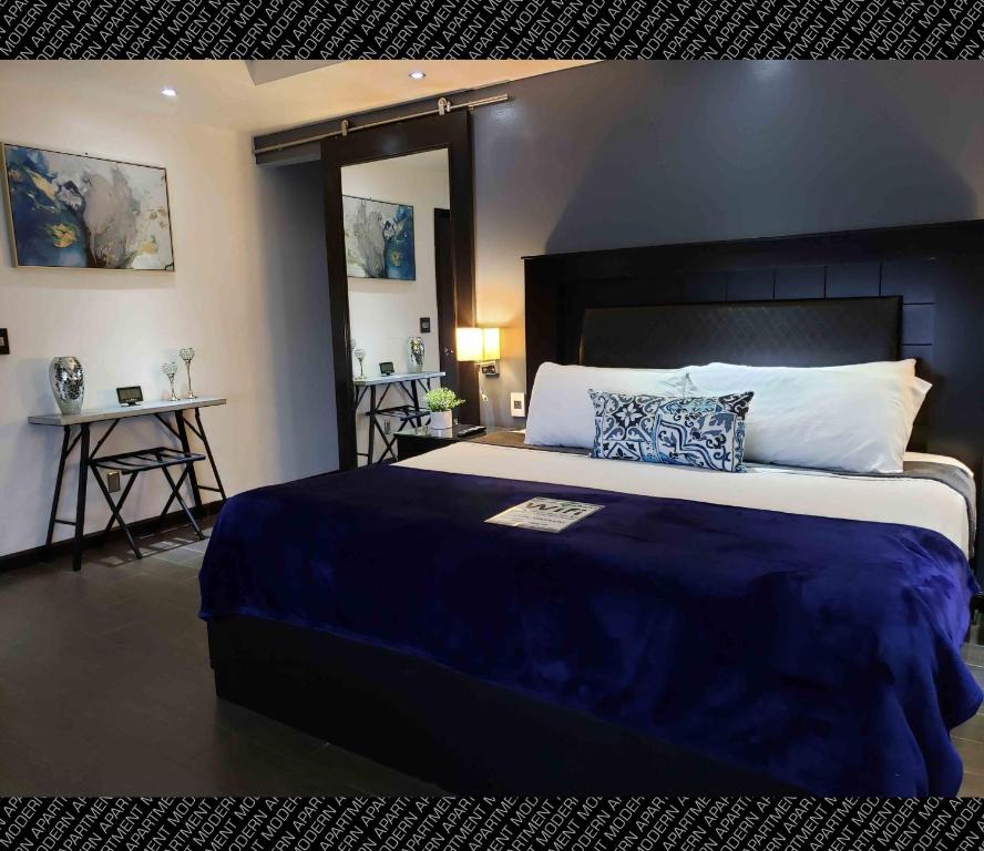 The Condo (by Modern Apartments) photo 2