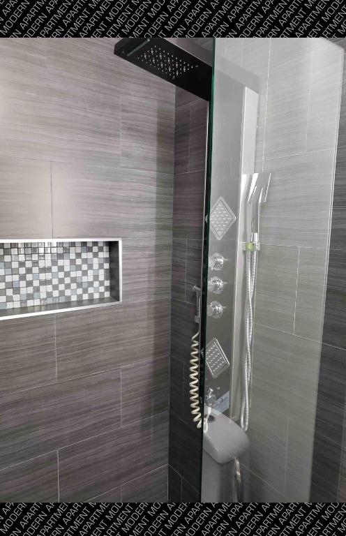 The Condo (by Modern Apartments) photo 3