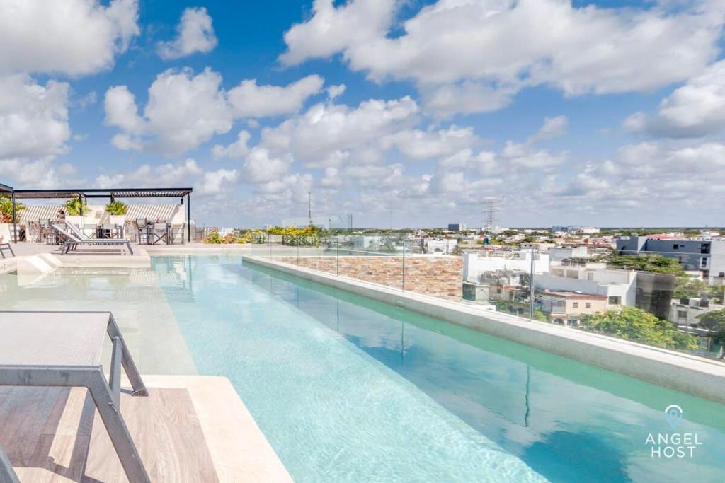 Roof Pool photo 2