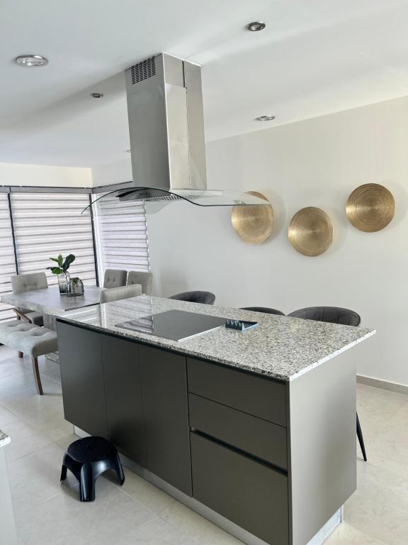 ALTOMARE PANORAMIC CONDOS photo 3