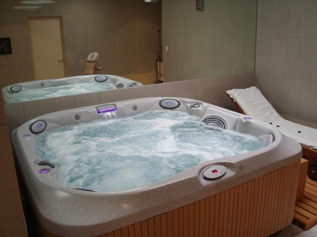 Suites Inn la Muralla Hotel & Spa photo 3