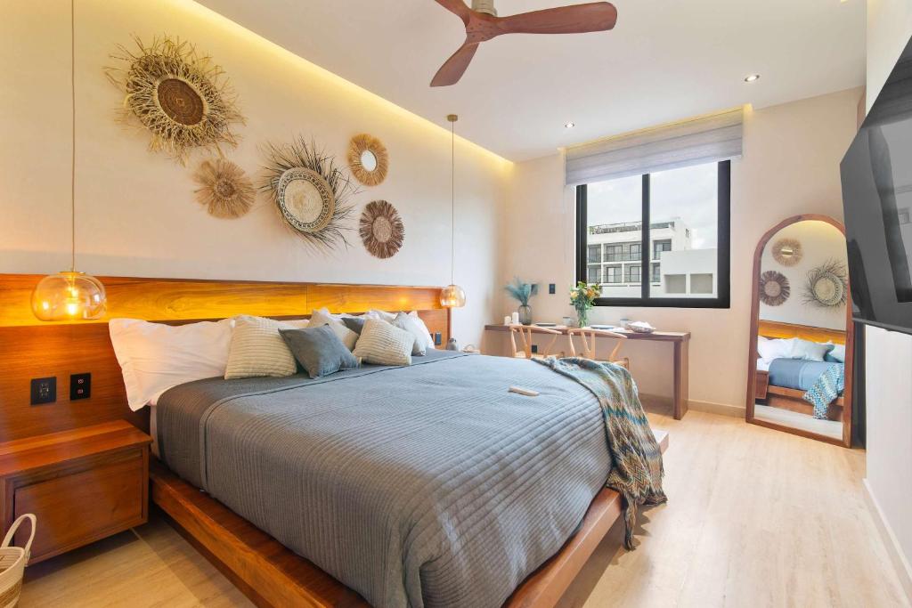 Stunning 2BR with Plunge Pool - Rooftop Sea Views photo 2