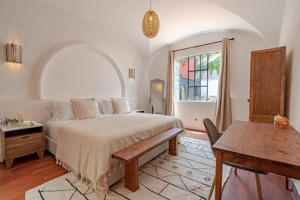 Casona en Condesa con patio gigante photo 2
