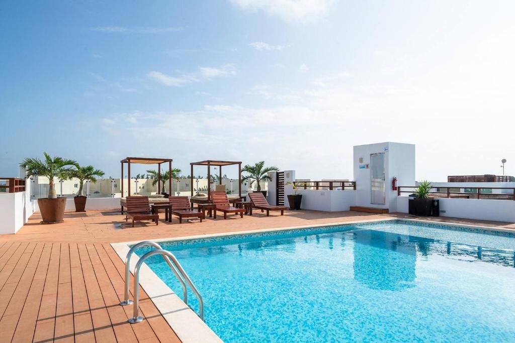 Penthouse Turquesa - Beachside - At Casa del Mar Condos photo 2