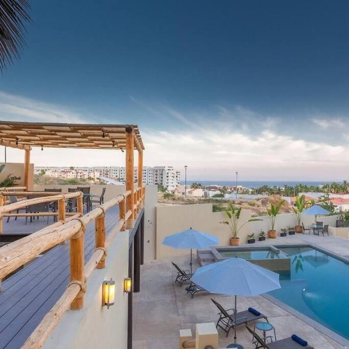 Spacious Pool Side Condo - SJD — photo 1