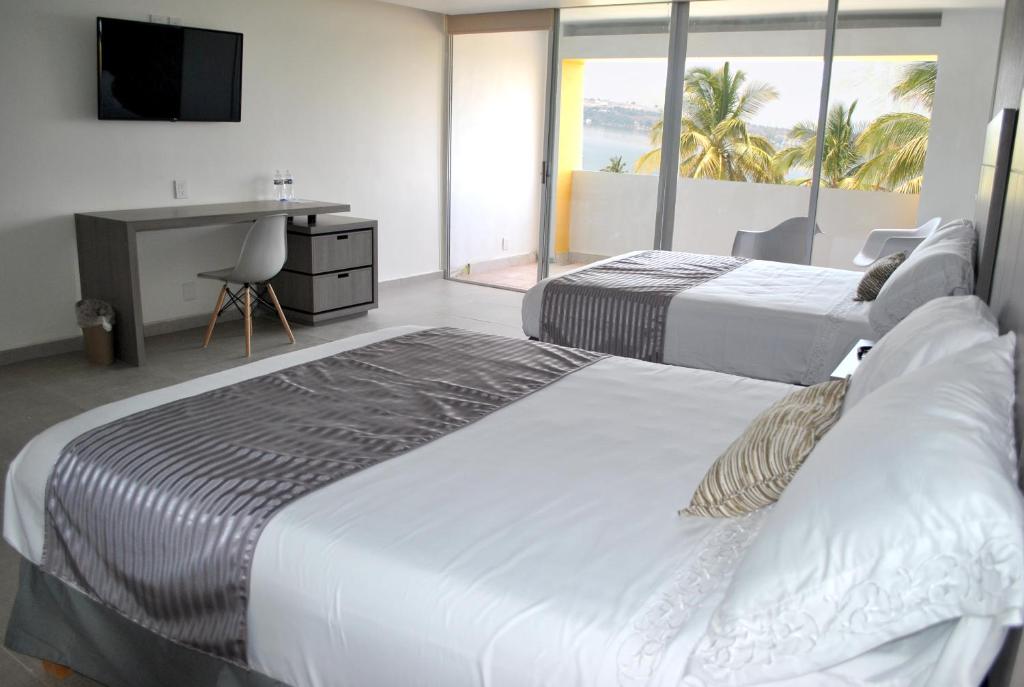 Hotel Infinity photo 2