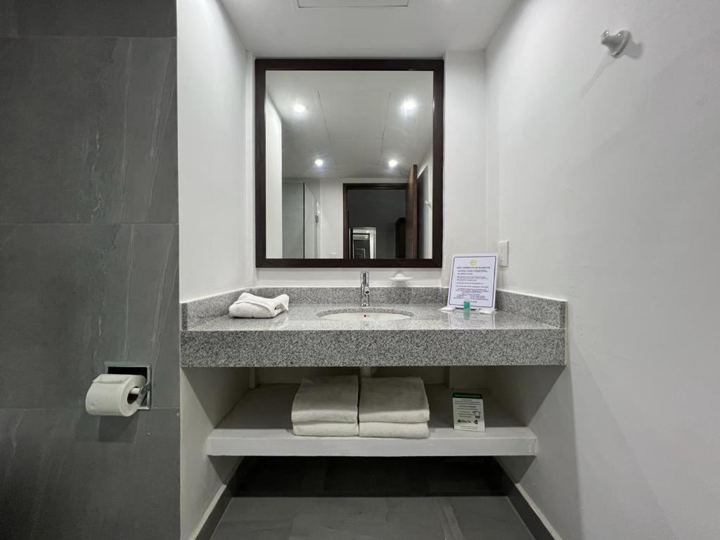 Solamar Inn Mazatlan photo 3