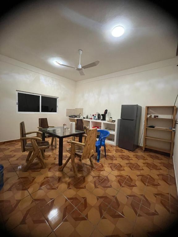 Big House Op photo 3