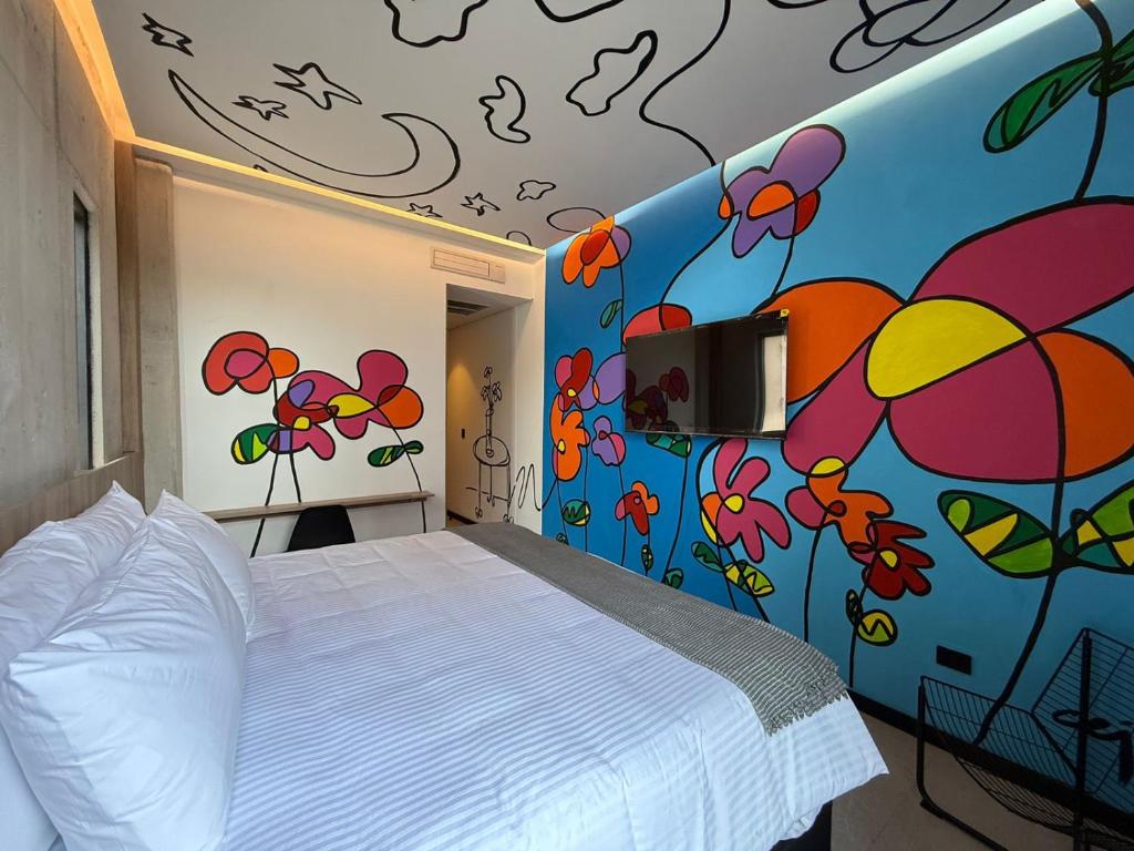 Street Art Hotel Roma photo 2