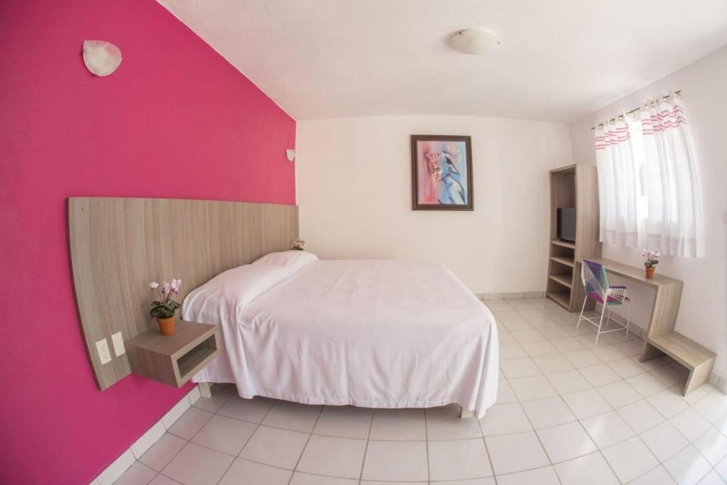Hotel Santa Cruz Juchitan photo 2