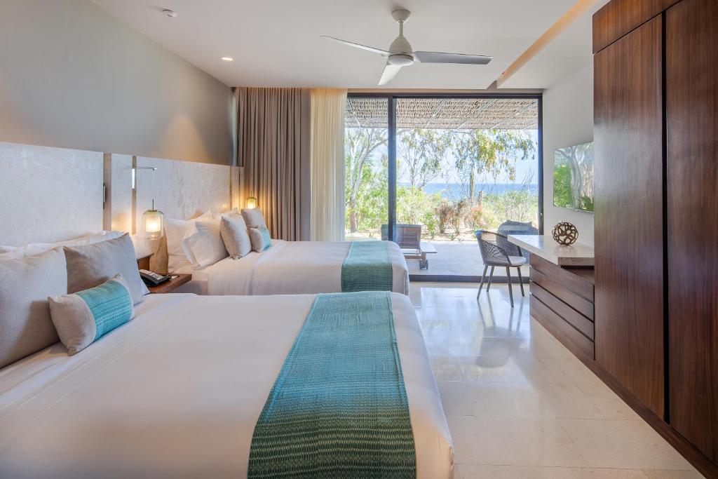 The Club at Solaz Luxury Villas photo 2