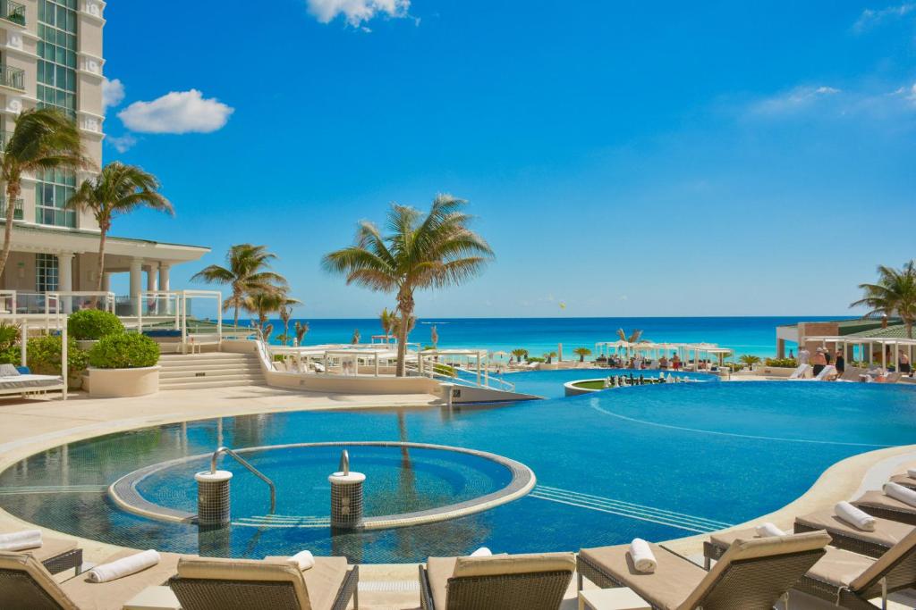 Sandos Cancún All Inclusive - Adults Only photo 3