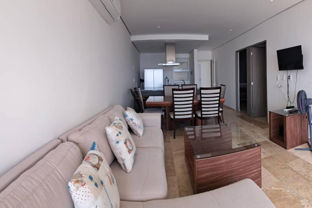 Booking.com: Hotels in Acapulco. Book your hotel now! photo 2