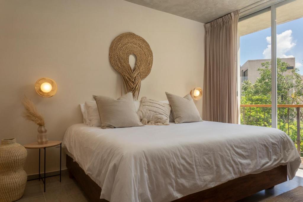 Stylish 2BR with Rooftop & Private Pool - La Veleta - A302 photo 2