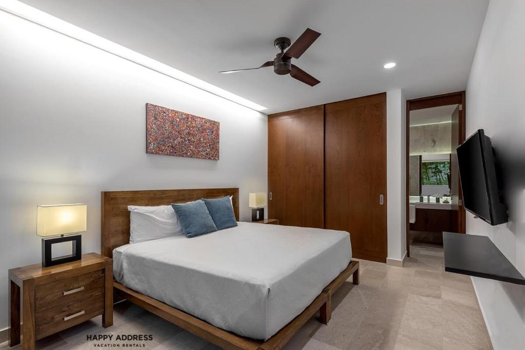 Trendy 1 BR apartment in Cruz Con Mar Brand New Building photo 2